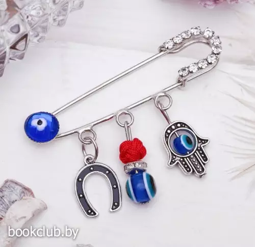 Булавка-оберег 3 подвески «Рука Хамса с подковой», 5,5 см (цвет: синий в серебре)