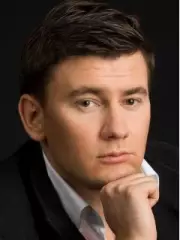 Дмитрий Глуховский