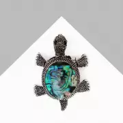 Брошь «Галиотис» черепашка, в черненом серебре