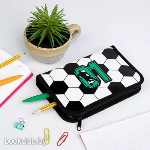 Пенал каркасный «Футболист»