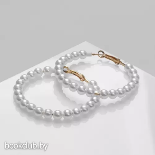 Серьги-кольца «Нежность жемчуга» кольца средние, цвет белый в золоте, d=5,5 см