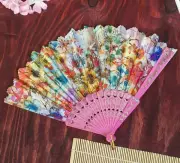 Веер пластиковый