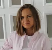 Ася Лавринович