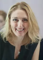 Наринэ Абгарян