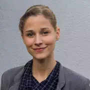 Джулия Эндерс