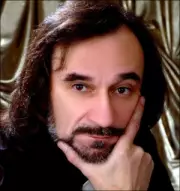 Александр Стражный
