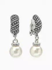 Клипсы «Грейс», диагональ бусин, белая в чернёном серебре