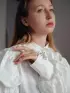 Брошь «Паук», жемчужинка, белая в серебре